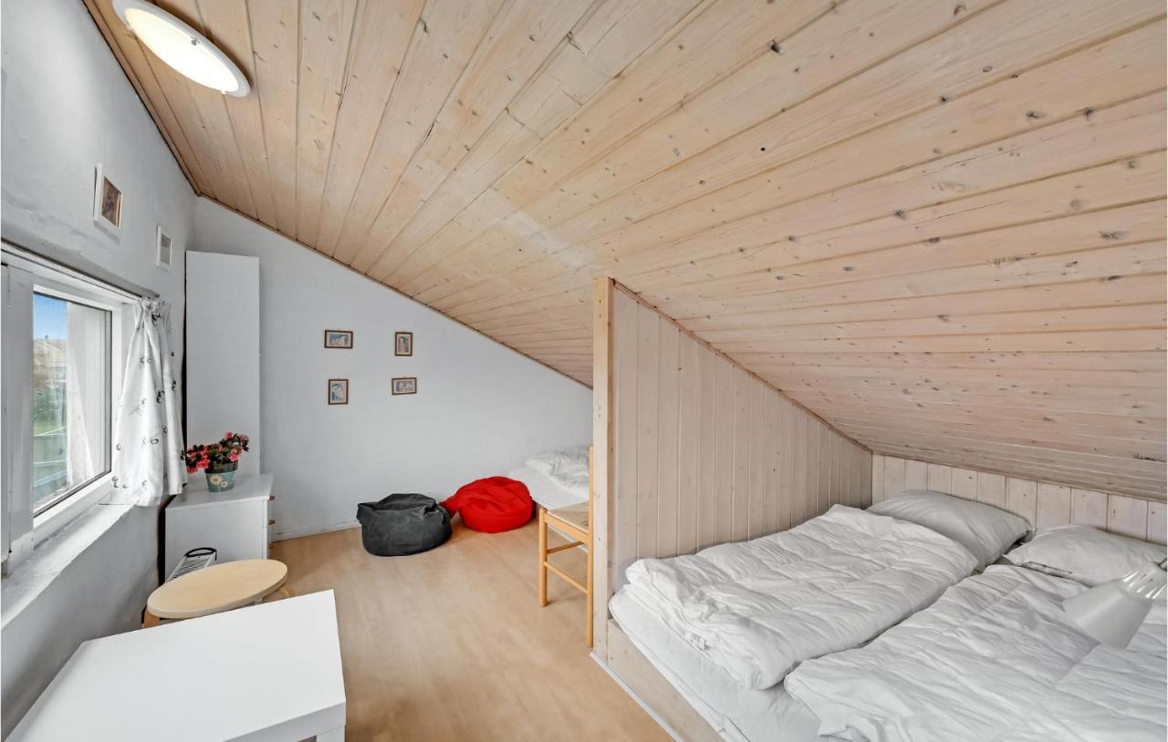 Nice Home In Hemmet With Kitchen Bagian luar foto
